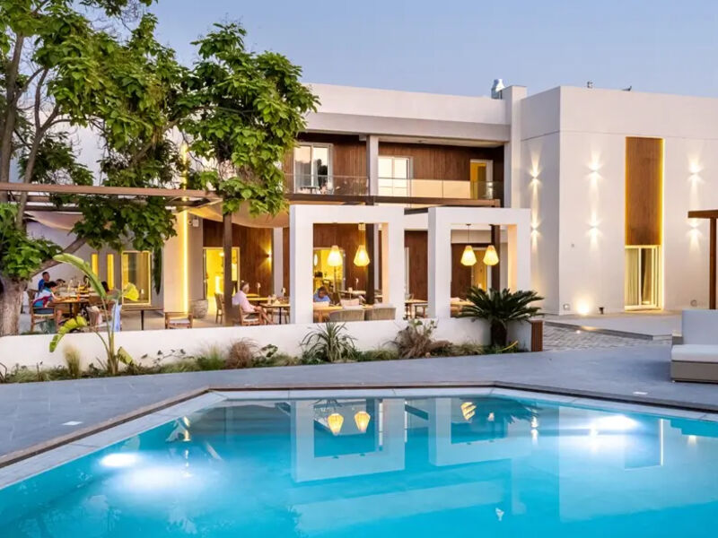The Mini Resort