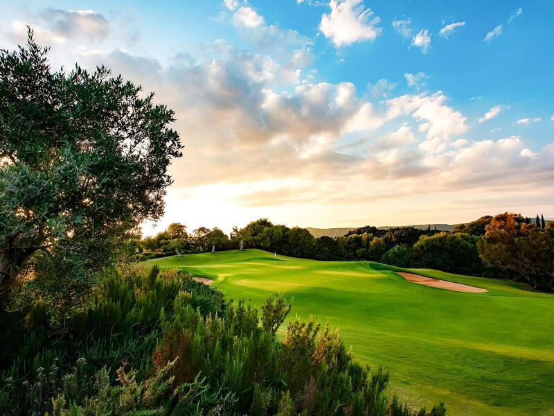 The Romanos, a Luxury Collection Resort