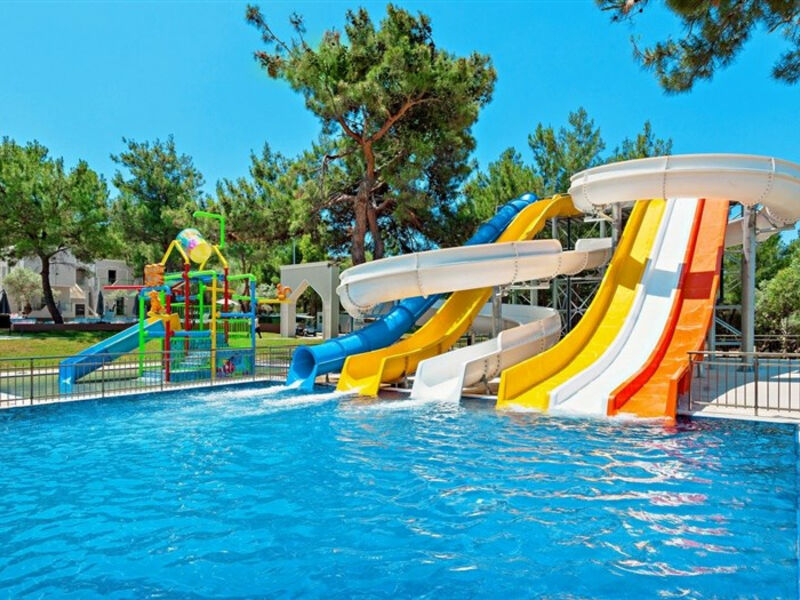 The Roxy Luxury Nature