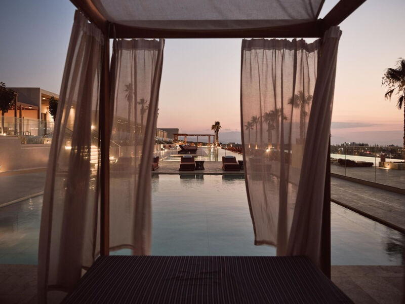 The Royal Senses Resort, Curio Collection By Hilton