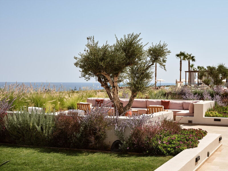 The Royal Senses Resort, Curio Collection By Hilton