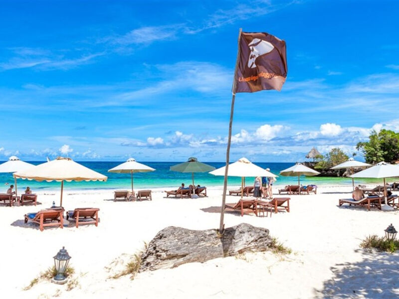 The Sands at Chale Island