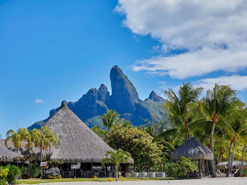 Hotel St. Regis Bora Bora Resort