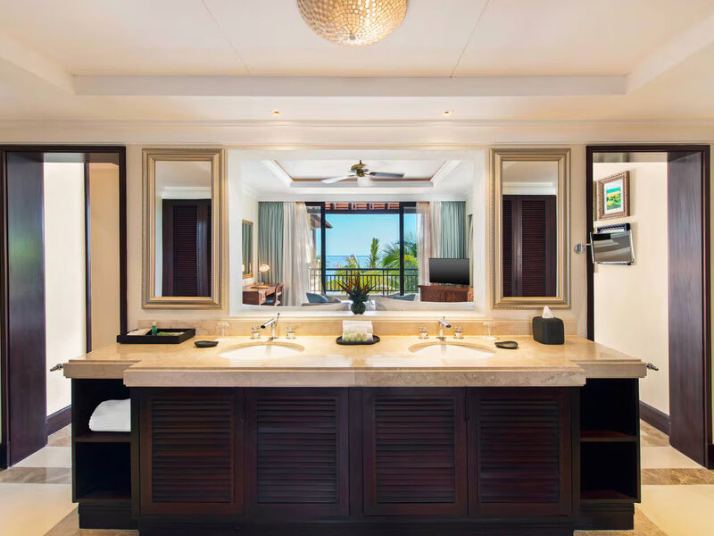 The Westin Turtle Bay Resort & Spa