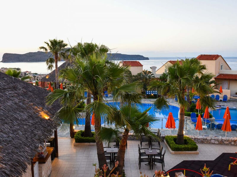 Theo Hotel Agia Marina