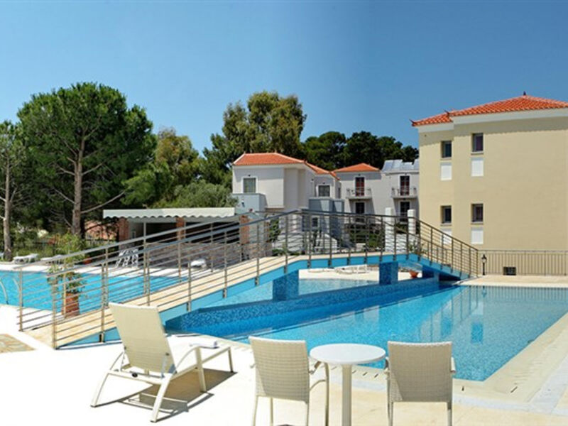 Theofilos Superior Resort