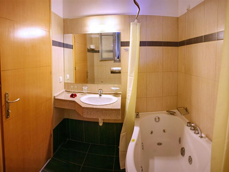 Theofilos Superior Resort