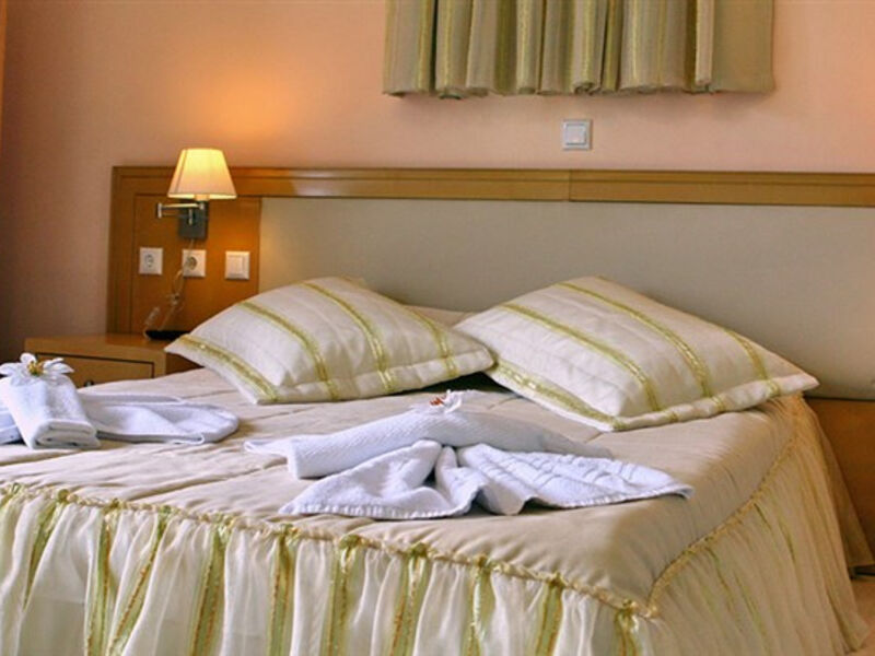 Theofilos Superior Resort