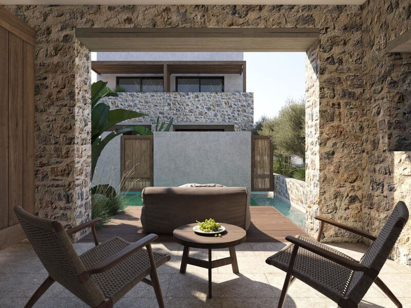 Theros All Suite Hotel