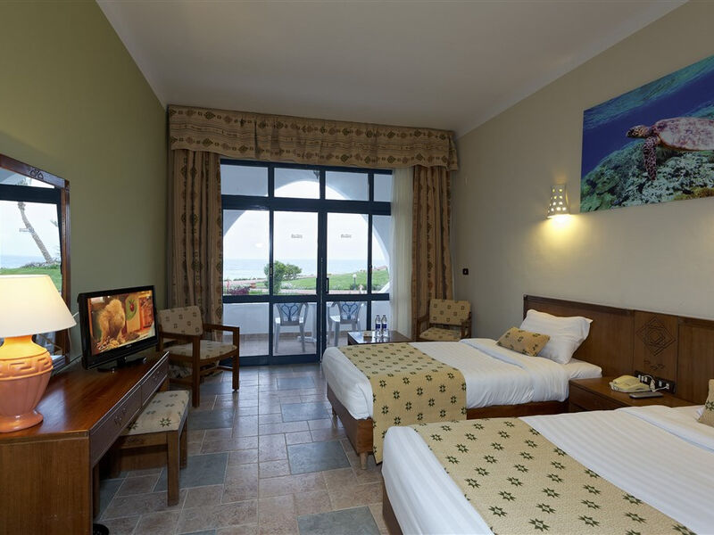 Hotel The Three Corners Equinox Beach