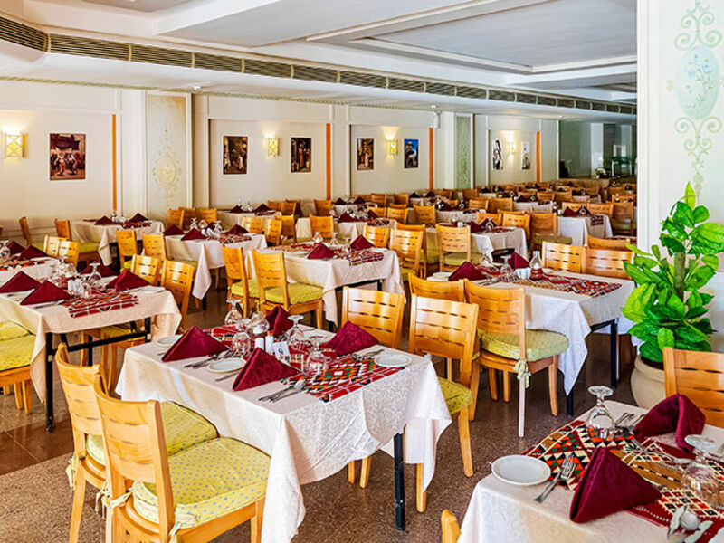 Three Corners Fayrouz Plaza Beach Resort