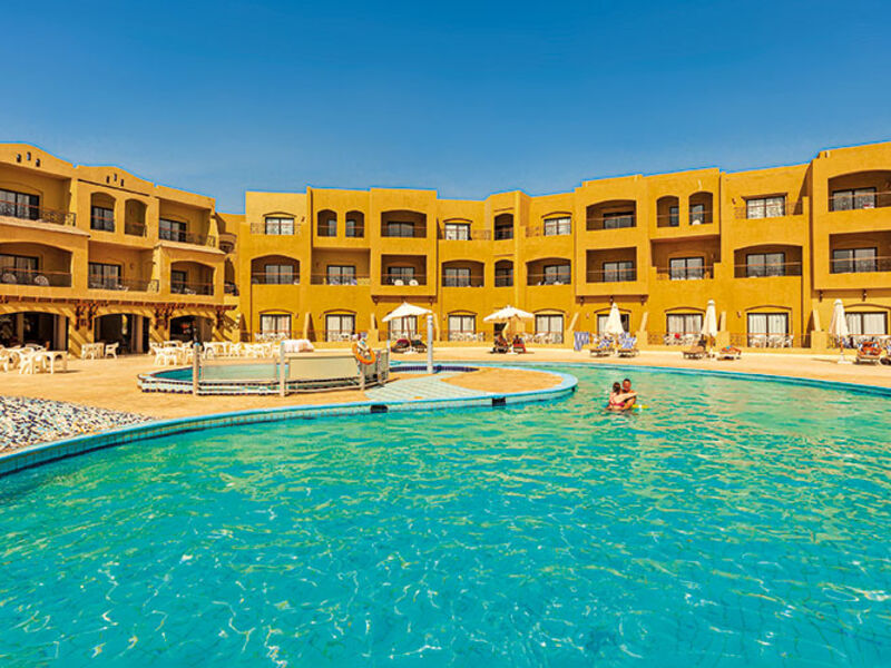 Three Corners Fayrouz Plaza Beach Resort