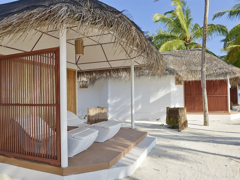 Hotel Thulhagiri Island Resort & Spa