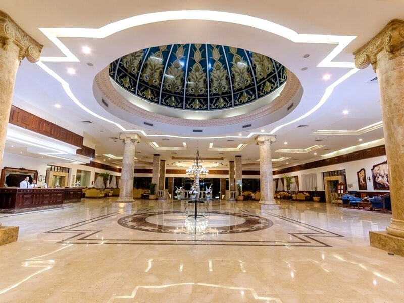 Titanic Beach Spa Aqua Park