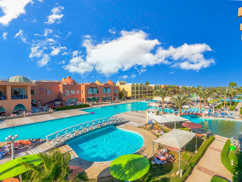 Titanic Beach Spa & Aquapark