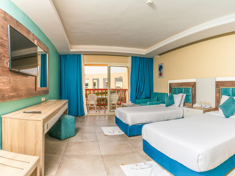 Titanic Beach Spa & Aquapark