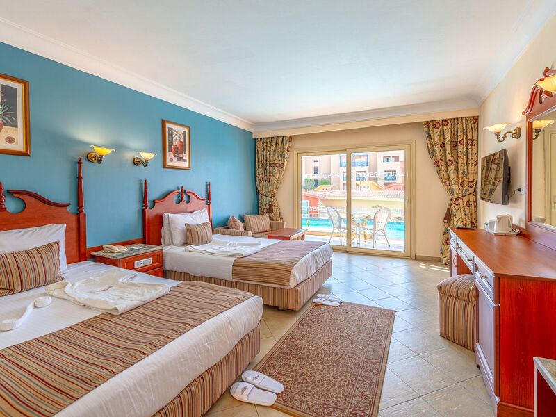 Titanic Beach Spa & Aquapark