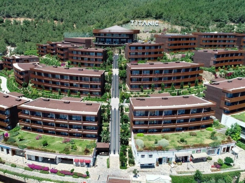 Titanic Luxury Collection Bodrum