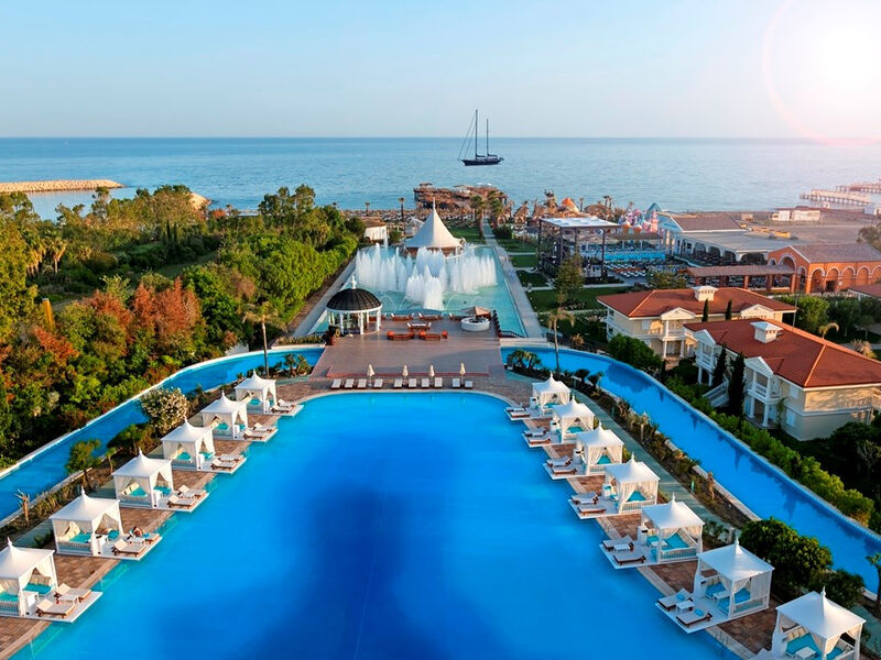 Titanic Mardan Palace