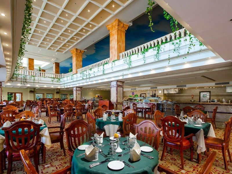 Titanic Palace