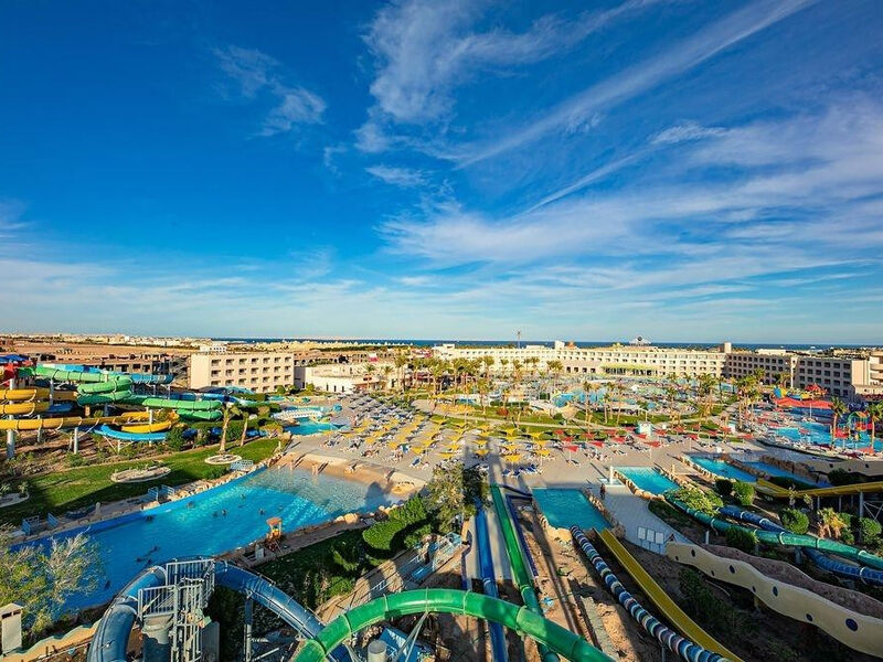 Titanic Resort & Aquapark