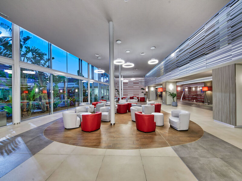 BG Tonga Tower Design Hotel & Suites