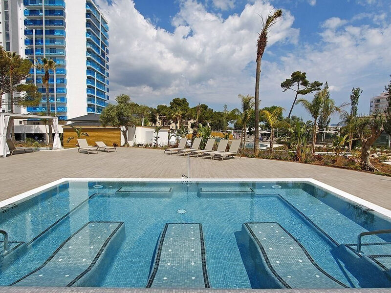 BG Tonga Design & Suites Tower