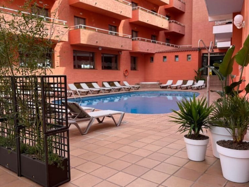 Tossa Beach Center