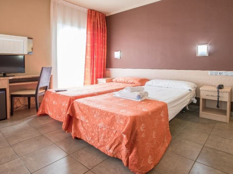 Tossa Beach Center