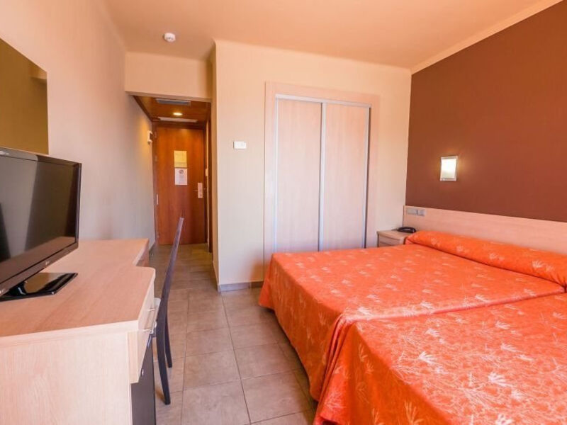 Tossa Beach Center