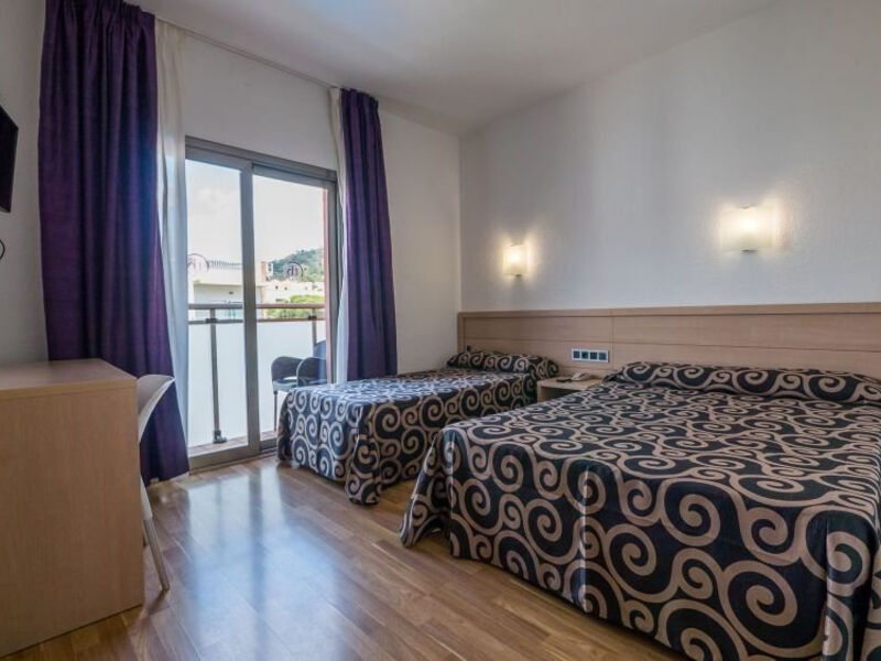 Tossa Beach Center