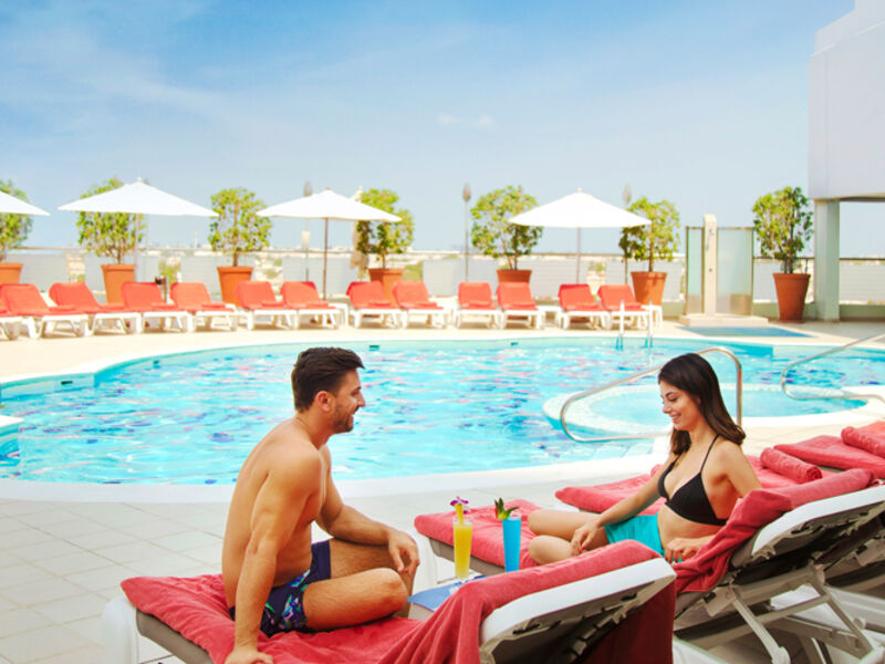 Towers Rotana