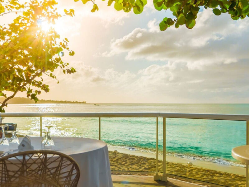 Travellers Beach Resort