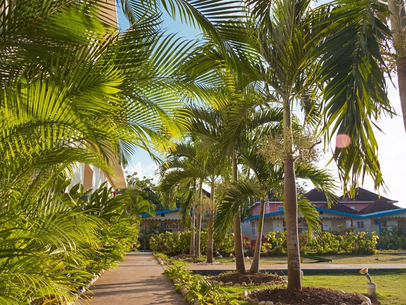 Travellers Beach Resort