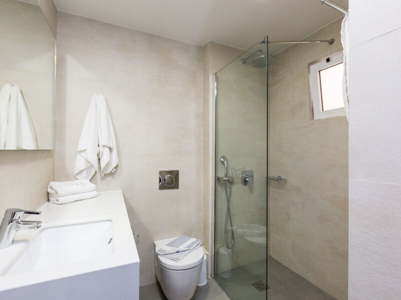 Trefon Hotel & Apartments