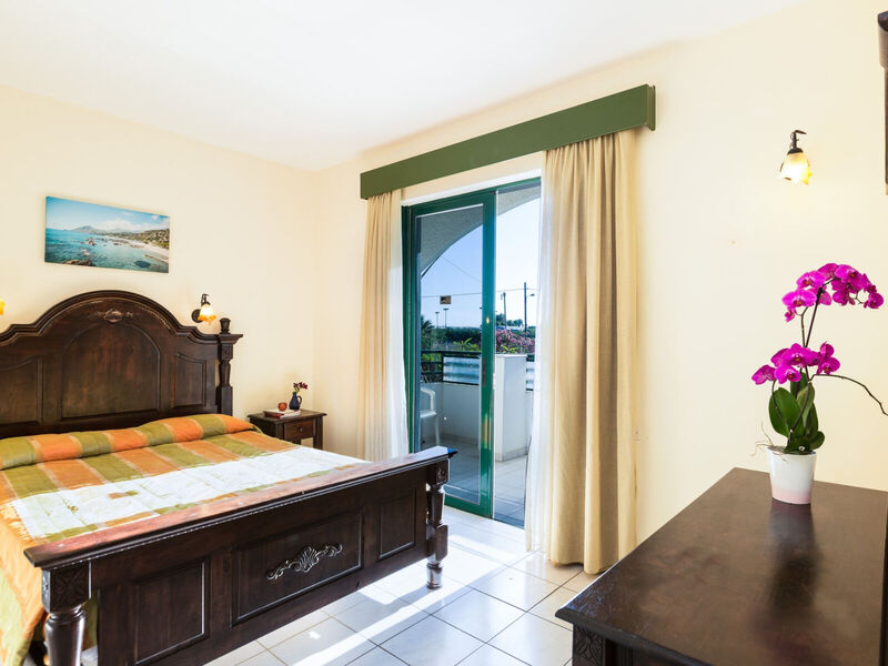 Trefon Hotel & Apartments