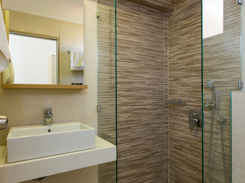 Trefon Hotel & Apartments