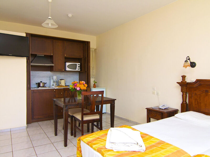 Trefon Hotel & Apartments