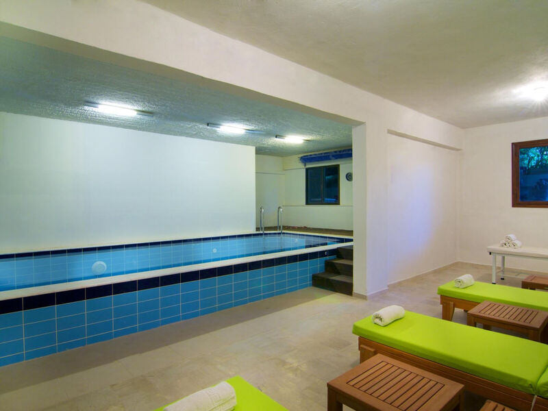 Trefon Hotel & Apartments