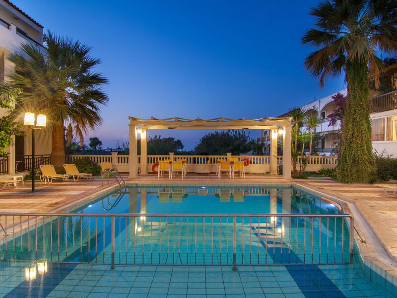 Trefon Hotel & Apartments