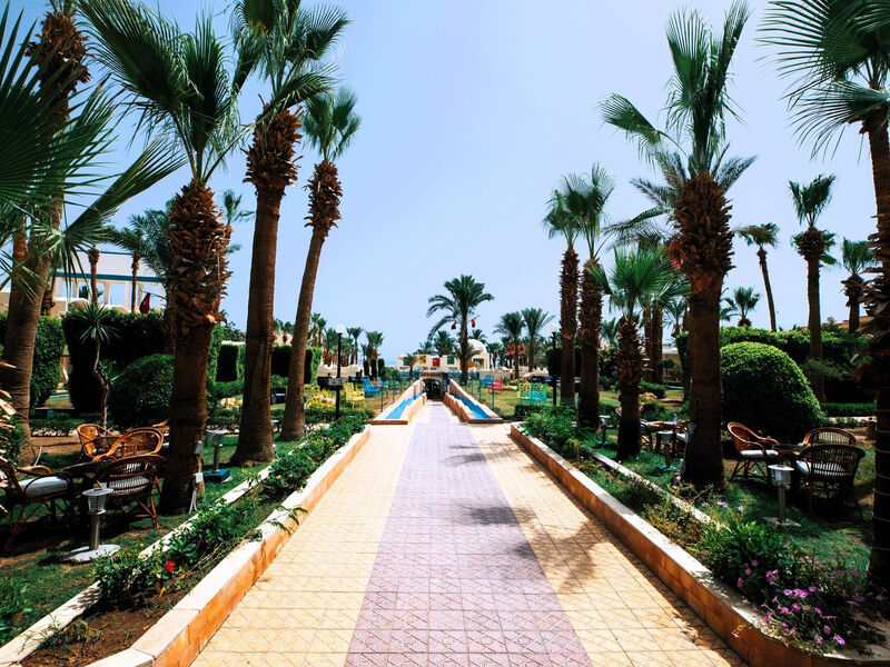 Triton Empire Resort