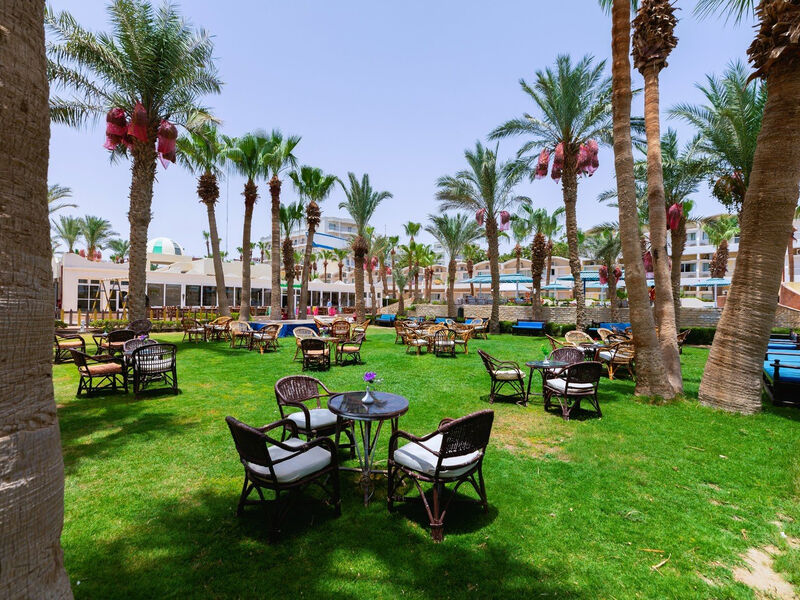Triton Empire Resort