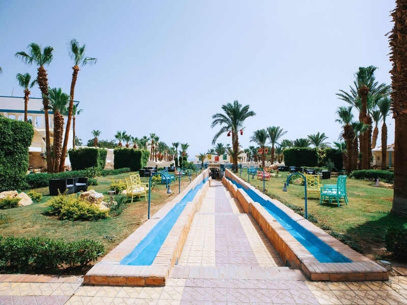 Triton Empire Resort