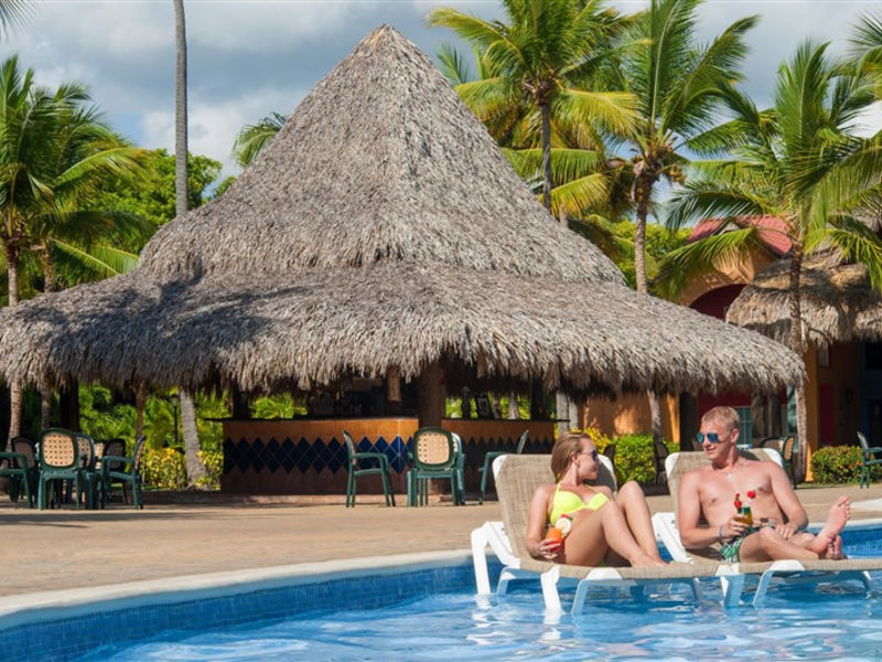 Tropical Princess Beach Resort & Spa