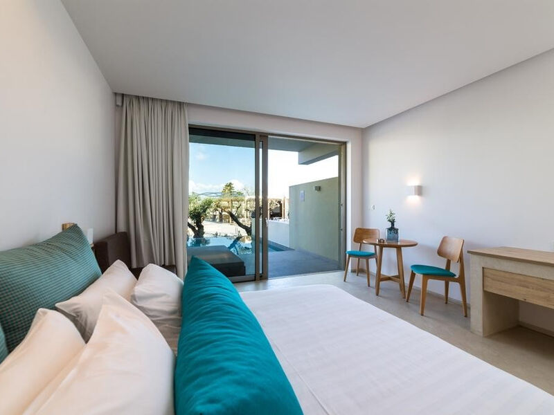 Tsamis Zante Suites