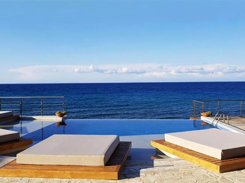 Tsamis Zante Suites