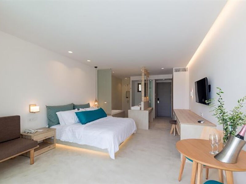 Tsamis Zante Suites