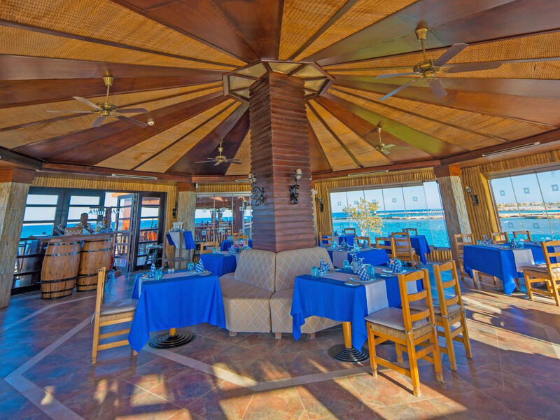 Tui Blue Crystal Bay