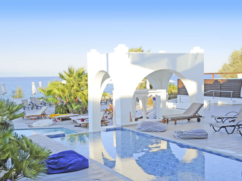 Tui Blue Oceanis Beach Resort & Spa