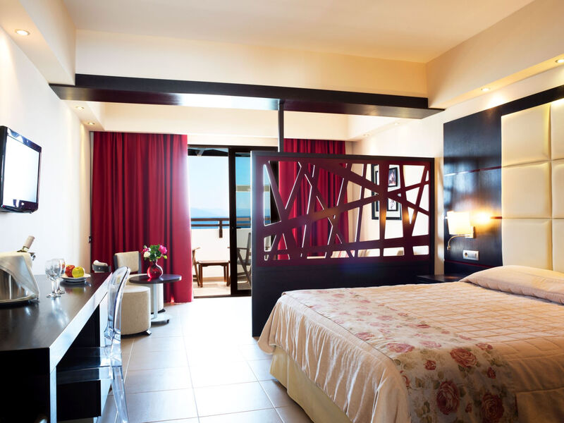 Tui Blue Oceanis Beach Resort & Spa